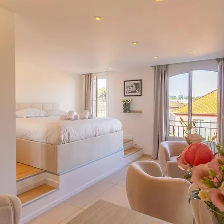 Zajazd Le Semiramis L & Views L Shellter Saint-Tropez