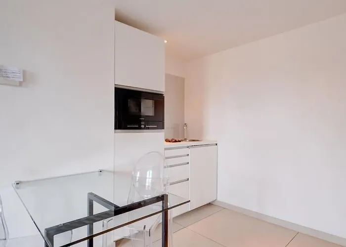 Le Semiramis L & Views L Shellter Herberg