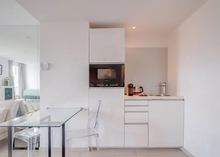 Inn Le Semiramis L & Views L Shellter *