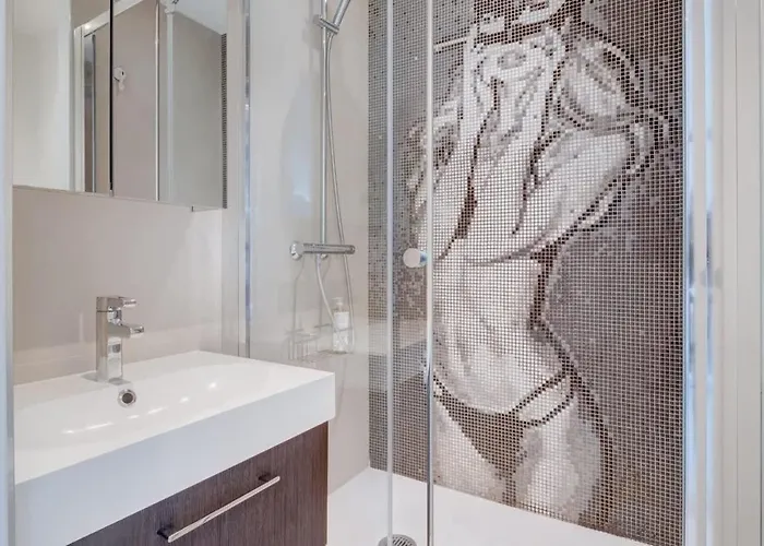 Herberg Le Semiramis L & Views L Shellter Saint-Tropez